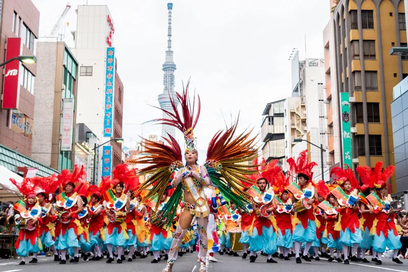 写真提供:浅草サンバカーニバル実行委員会