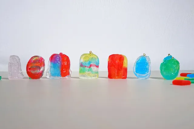 お守りチャームをつくろう