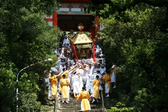 和歌祭