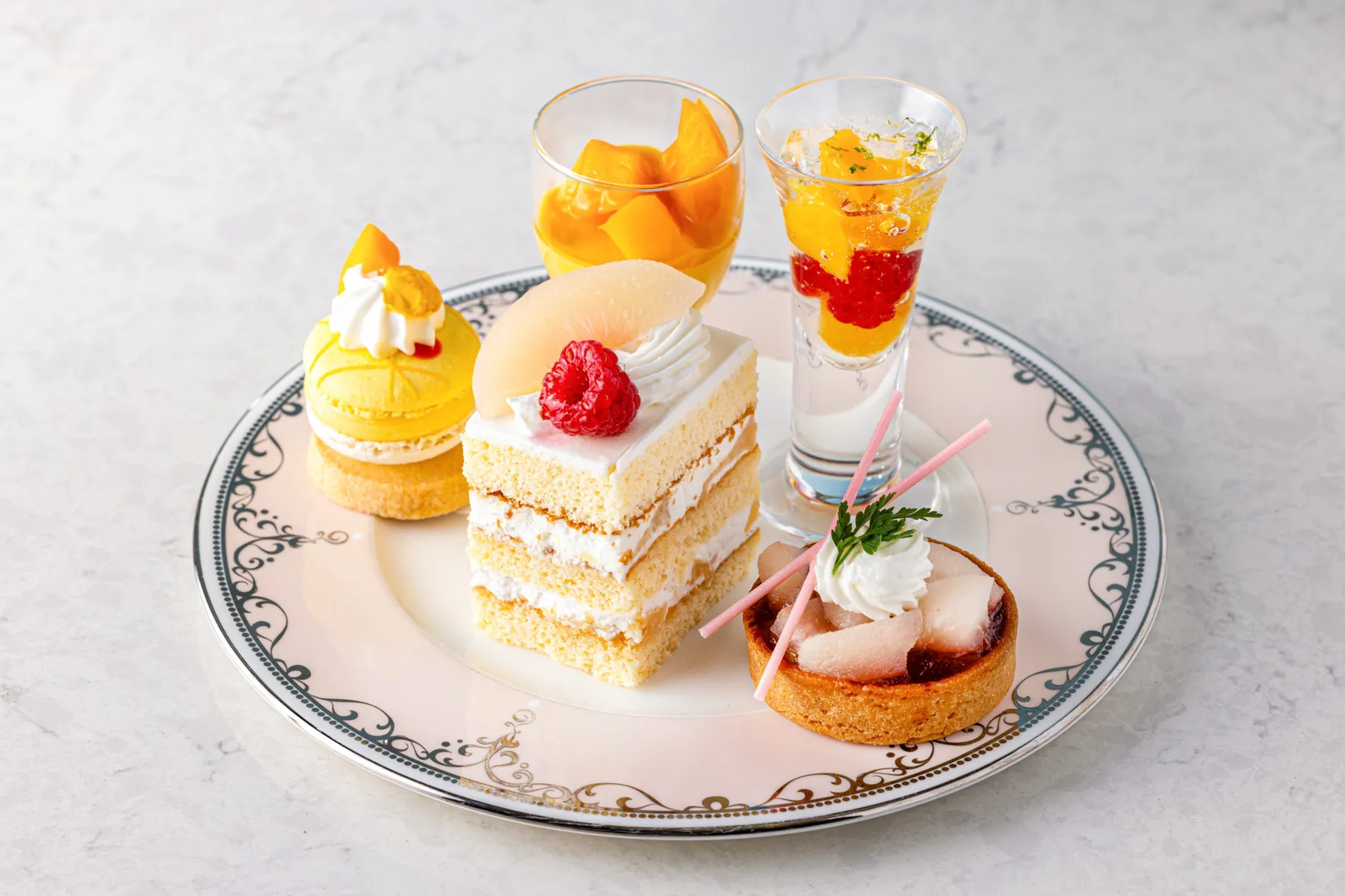 アフタヌーンティーセット～ピーチ＆マンゴー～【横浜ベイシェラトン ホテル＆タワーズ】_2
