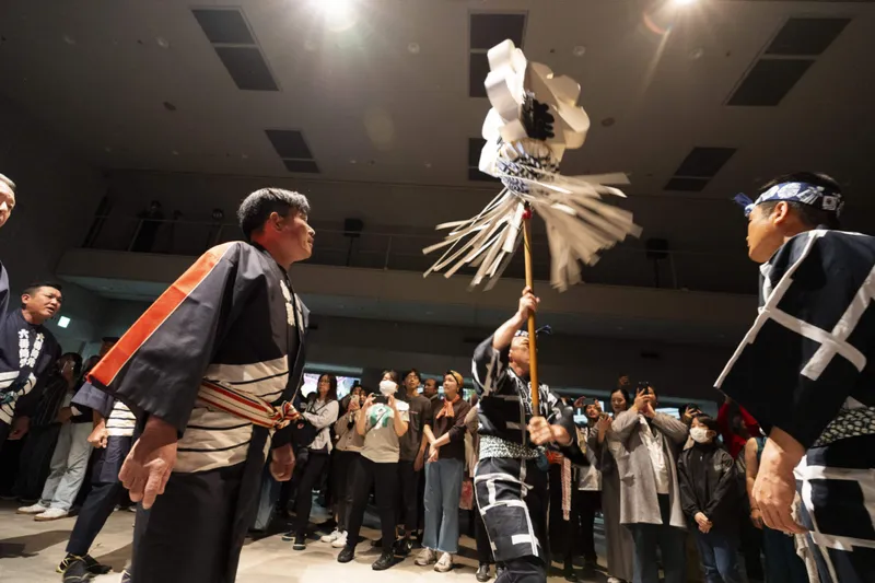 「すみゆめ踊行列：SUMIBON」（2025） Photo：Kenji Agata