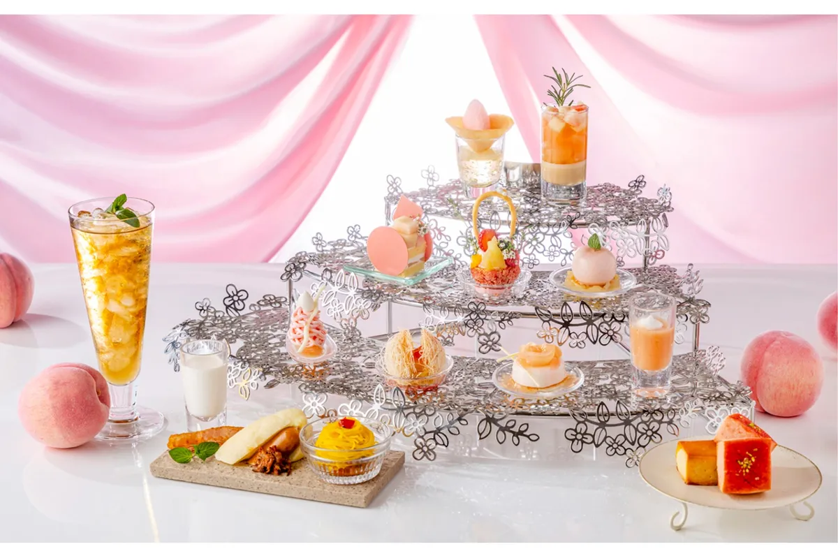 Peach Afternoon Tea at Hilton Tokyo Odaiba