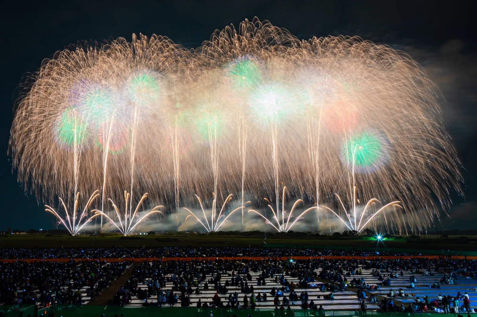 こうのす花火大会 鴻巣花火 2人分 協賛席チケット 10月7日 こうのす花火大会 鴻巣花火 2人分 協賛席チケット 10月7日