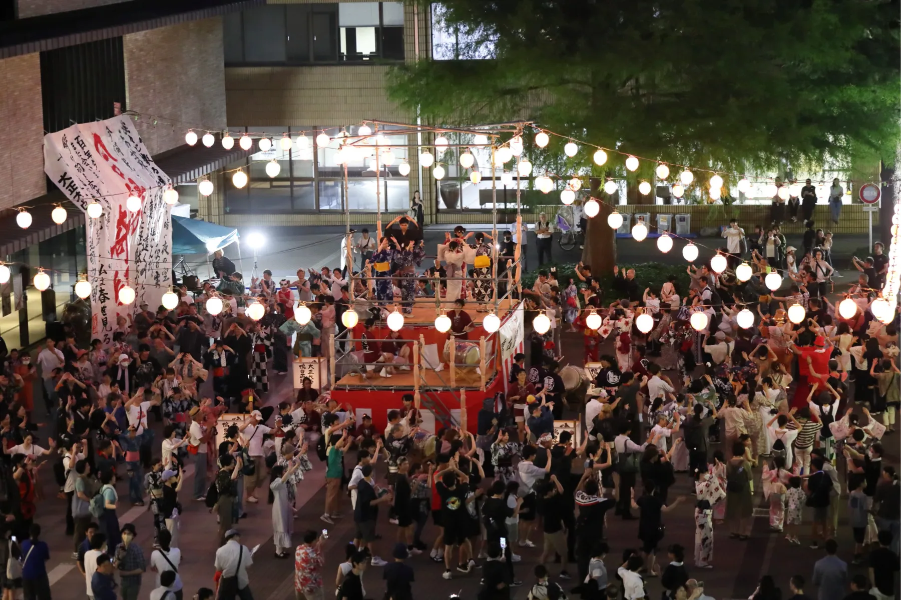 第16回鴨台盆踊り『◯をかけろ』_2