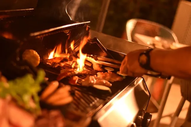 ホテルのテラスでBBQ