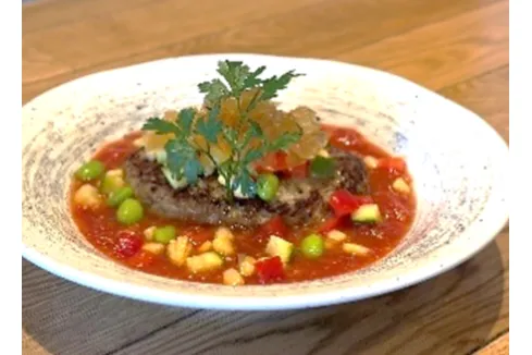 夏季限定 冷製アラビアータ風ハンバーグ