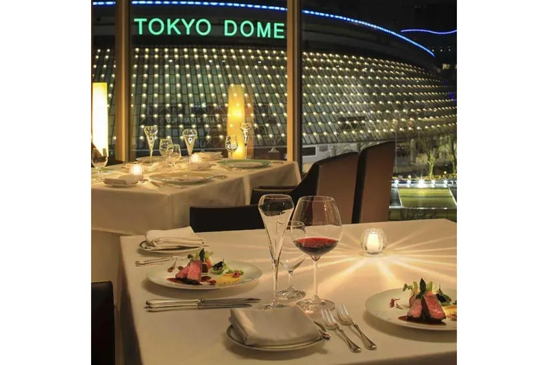 【クリスマス2025★ディナー】オマール、黒毛和牛など豪華食材を【東京ドームホテル】_2
