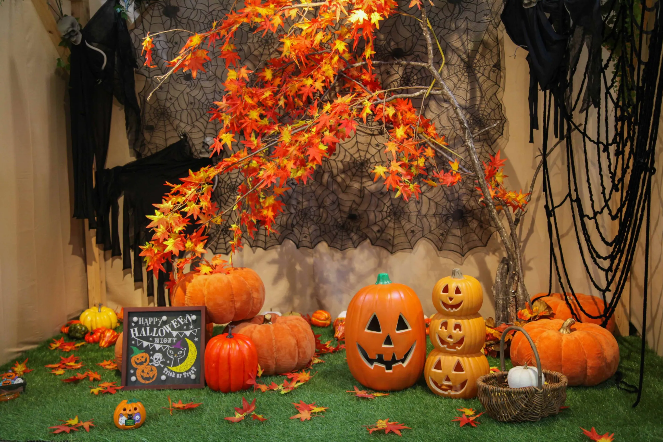 ステンドグラスハロウィン展示作品 ステンドグラス ハロウィンの屋台