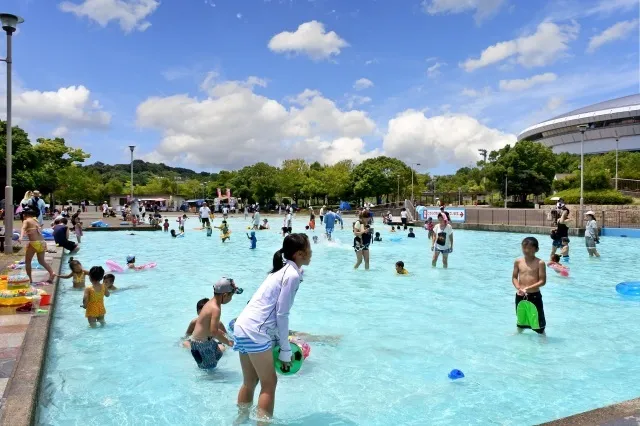 ちゃぷちゃぷ池オープン