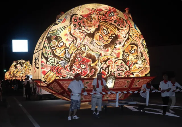 藤崎町ねぷた合同運行