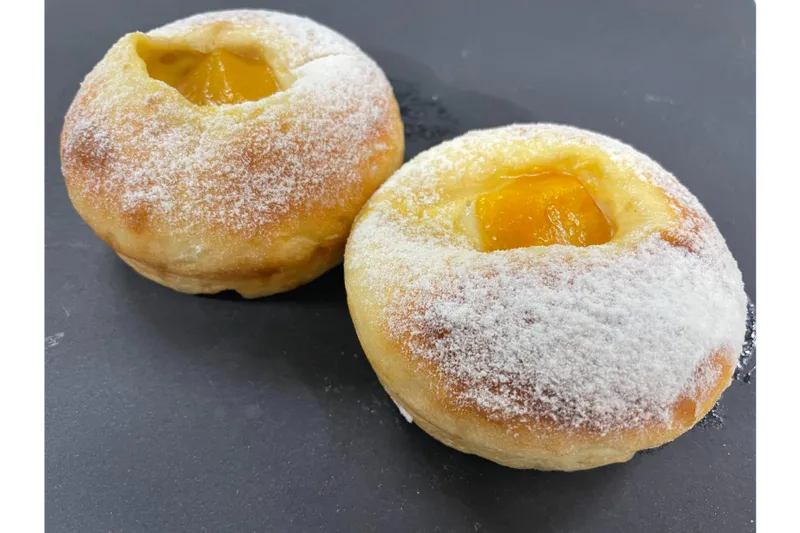 BAKERY ONIPAN「マンゴークリームぱん」