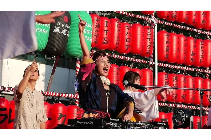 Girls 盆踊り 4K]🇯🇵 盆踊り｜ダンシングヒーロー｜サザン｜Creepy Nuts｜他 第二部