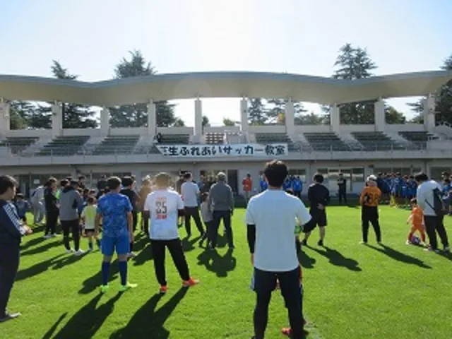 芝生ふれあいサッカー教室