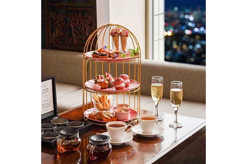 【Winter Night Afternoon Tea】苺スイーツを楽しむ3段スタンド【Ginger’s Beach Sunshine】