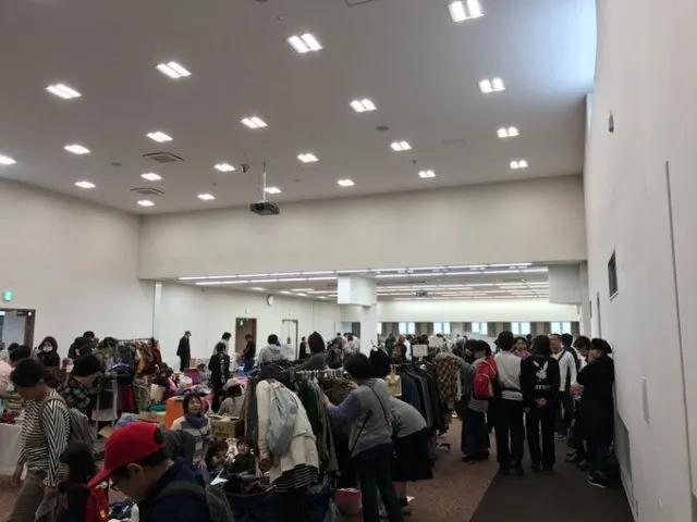 大東市 キラリエホールdeフリマ（9月）