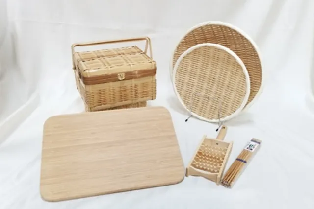 屋久杉工芸と日奈久（ひなぐ）竹細工展