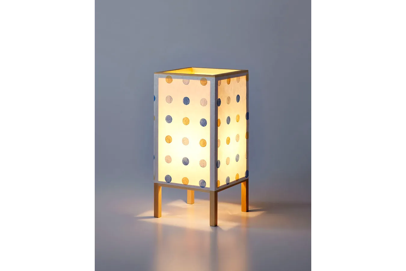 雰囲気のあるランプ　伝統工芸品 雰囲気のあるランプ 伝統工芸品