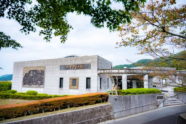 香月泰男美術館企画展「香月泰男 ヨーロッパへの旅」