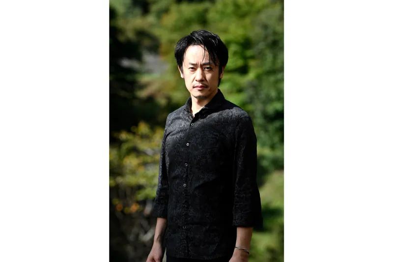 フラワーアーティスト　曽我部 翔氏