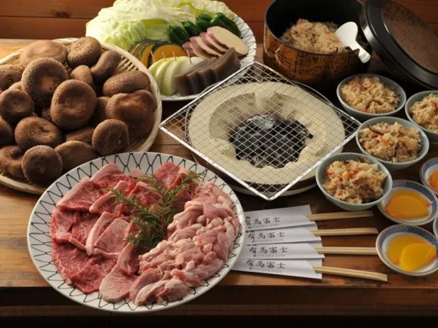 JAFデー オオクワガタ採り＆炭火焼BBQ in しい茸園有馬富士