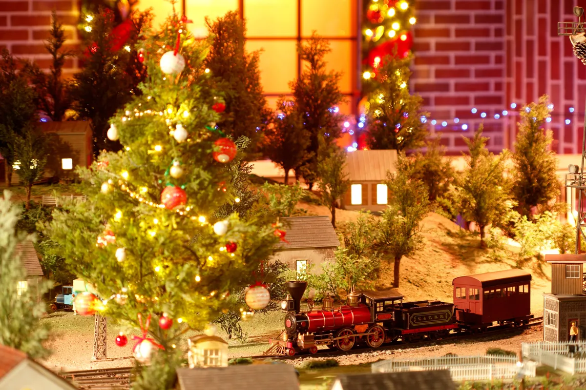 鉄道模型ジオラマ クリスマスイルミネーション