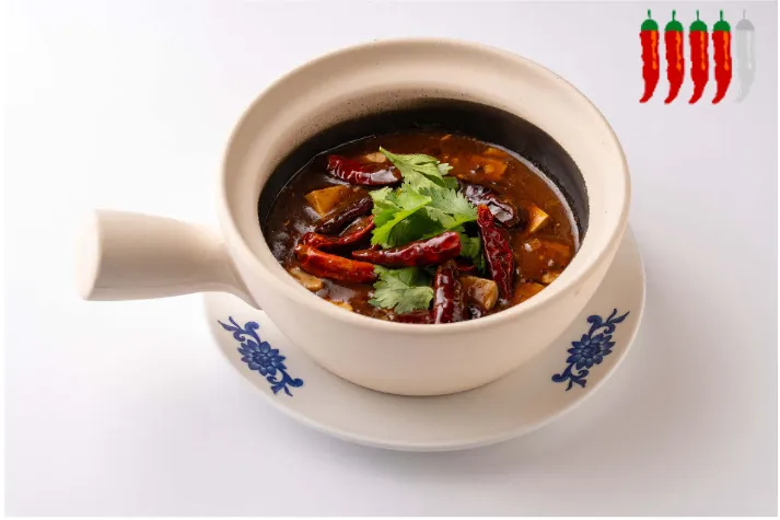 華都飯店（仙石山森タワー B1F）激辛麻婆豆腐/ 2,300円