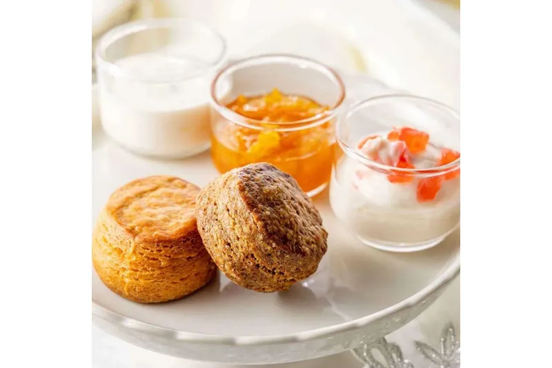 心躍るホリデーシーズンを彩る【ウィンターアフタヌーンティー】【ヒルトン東京ベイ】_2