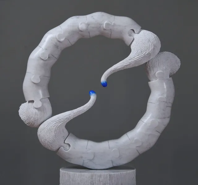 平井孝典彫刻展- 繋がれていたモノ -