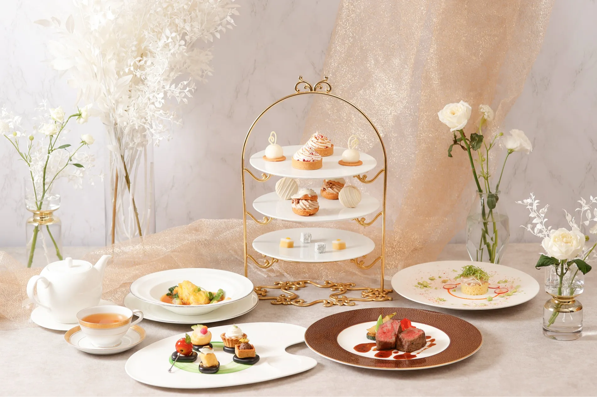 スノーホワイトアフタヌーンティー【ホテル インターコンチネンタル