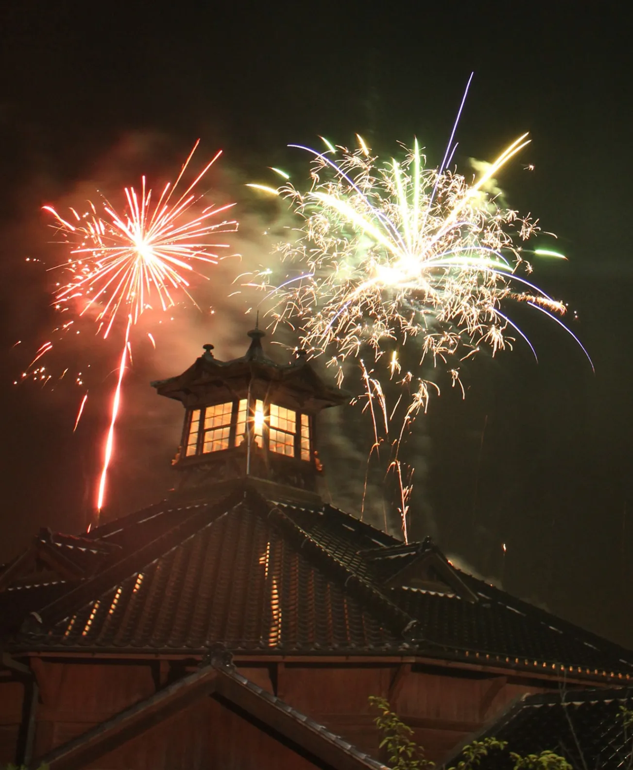 宵の明治村「花火競演」_2