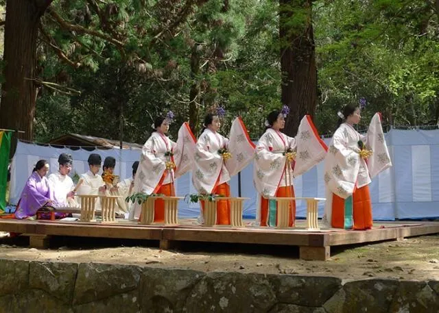 水谷神社鎮花祭