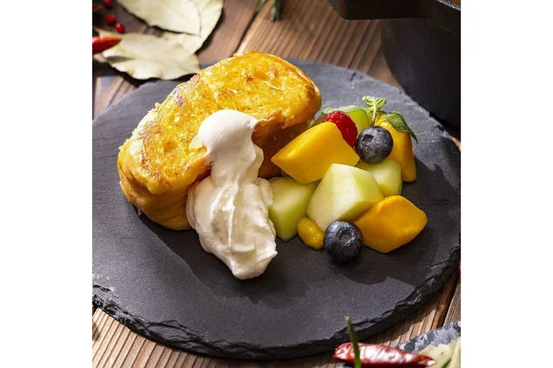 【平日ランチ】スパイシーグリルとメロン＆マンゴーブッフェ【ヒルトン成田】_2
