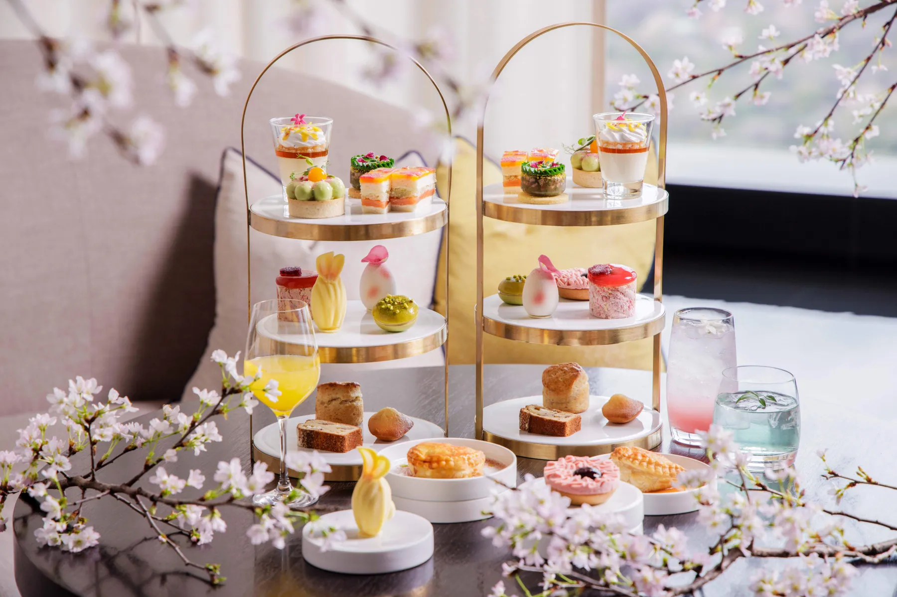 桜スプリングアフタヌーンティー【フォーシーズンズホテル東京大手町】_1