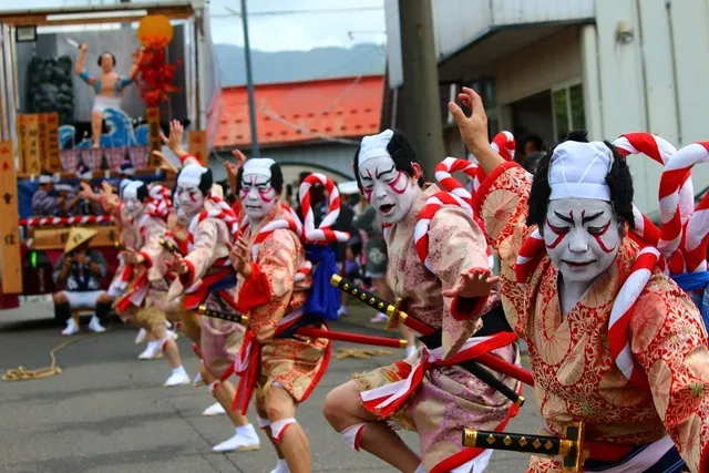 祭り 矢島八朔まつり