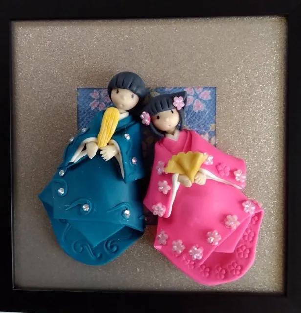 創作粘土展「ちいさなひなまつり」