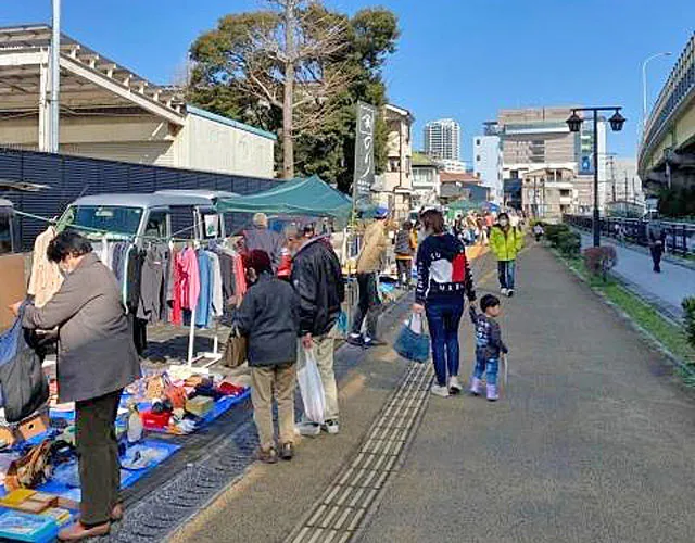 清水フリトラ市（7月）