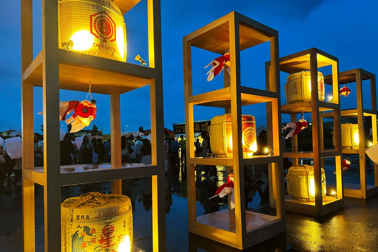 ＜七夕スカイランタン祭り＞会場内のフォトスポット（2026年撮影：レッツエンジョイ東京編集部）