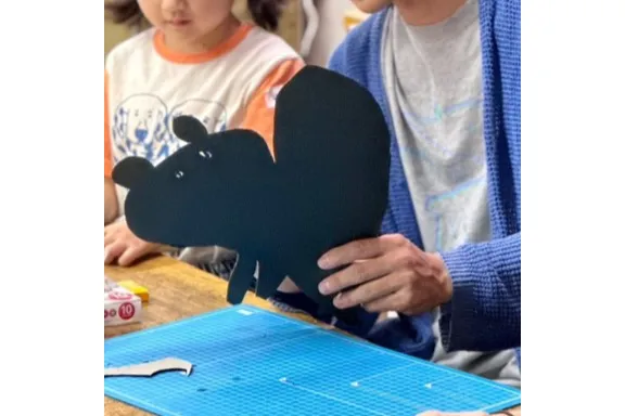 影絵の人形を作ってみよう！ 以前の開催の様子