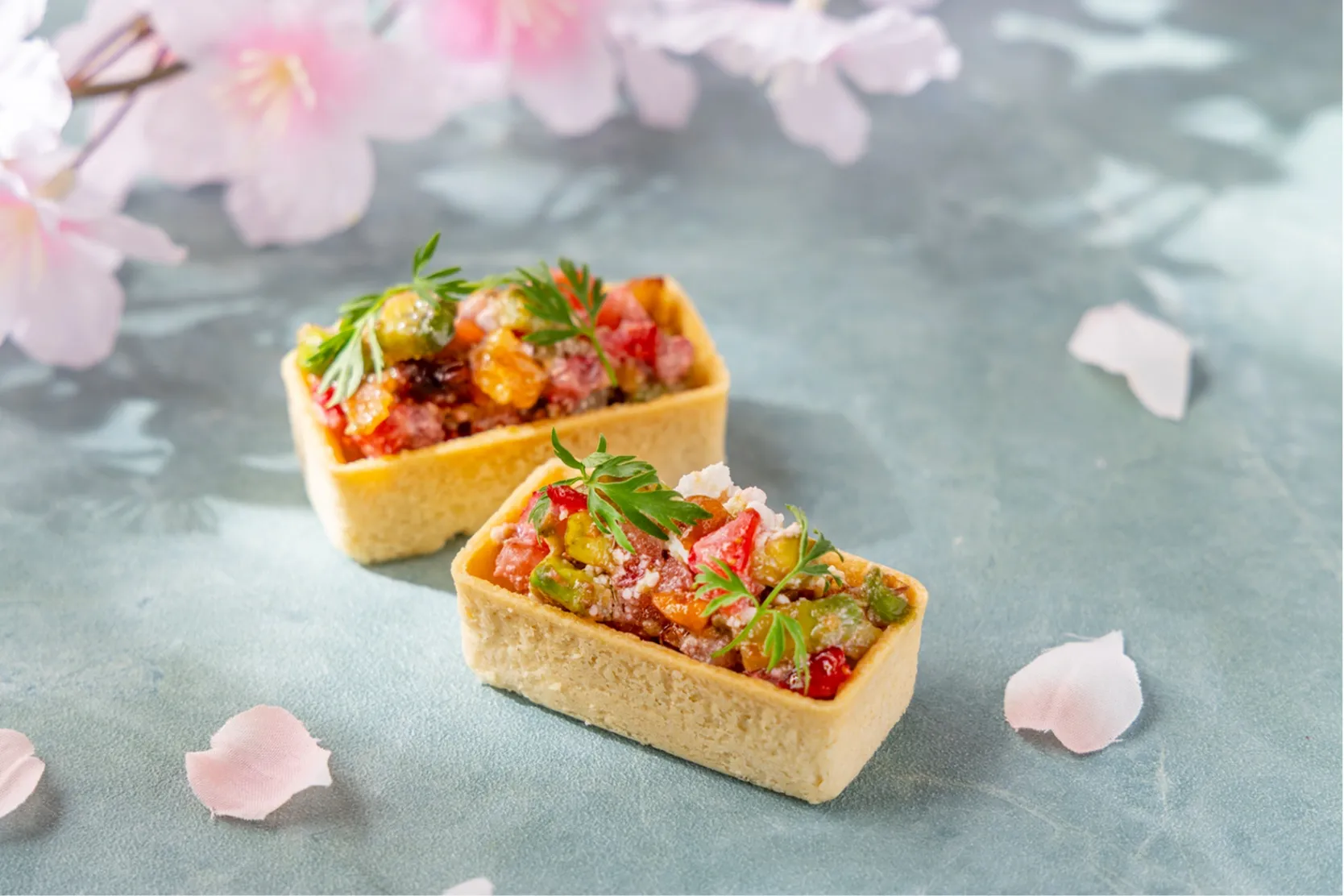 桜といちごのアフタヌーンティー "春風"【キンプトン新宿東京】_9