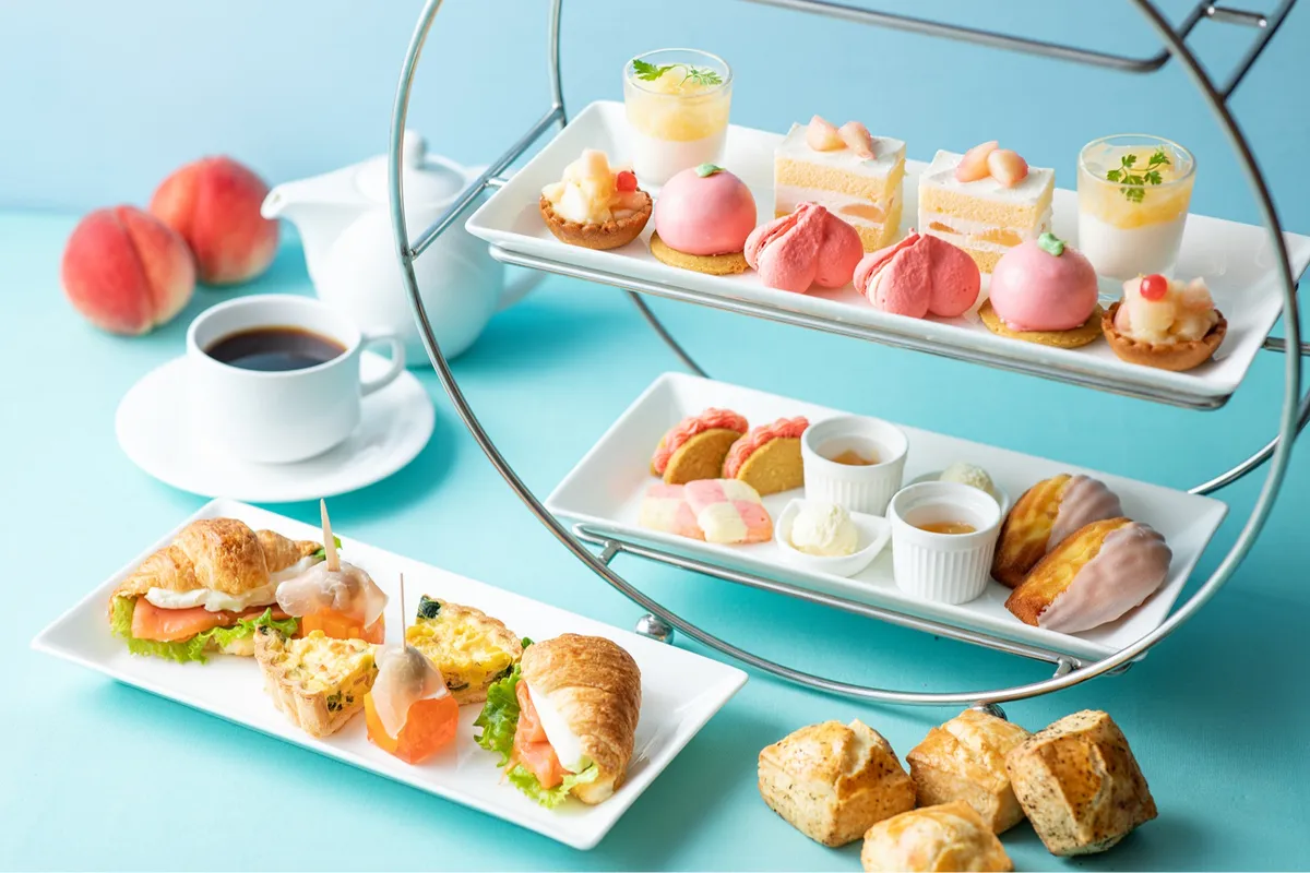 Peach Afternoon Tea at Odakyu Hotel Century Southern Tower