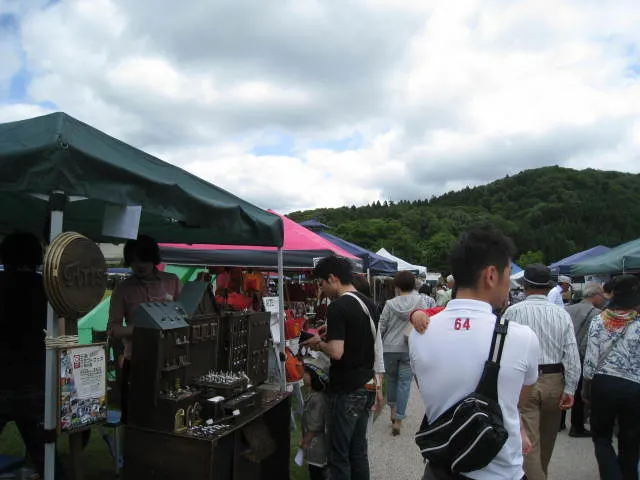 三条クラフトフェアin槻の森