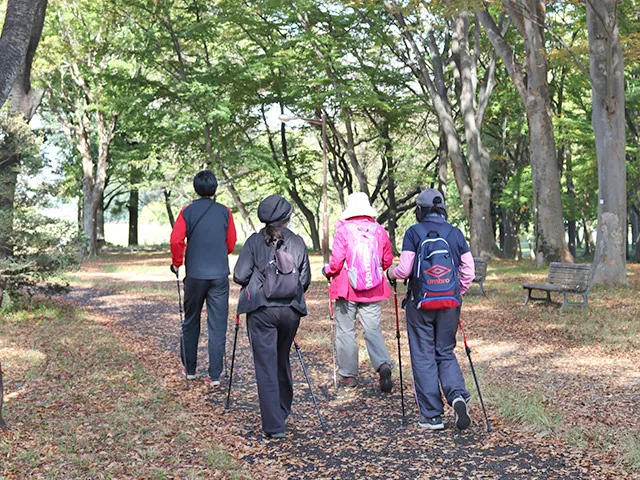 都立武蔵野公園　ノルディックウォーキング教室