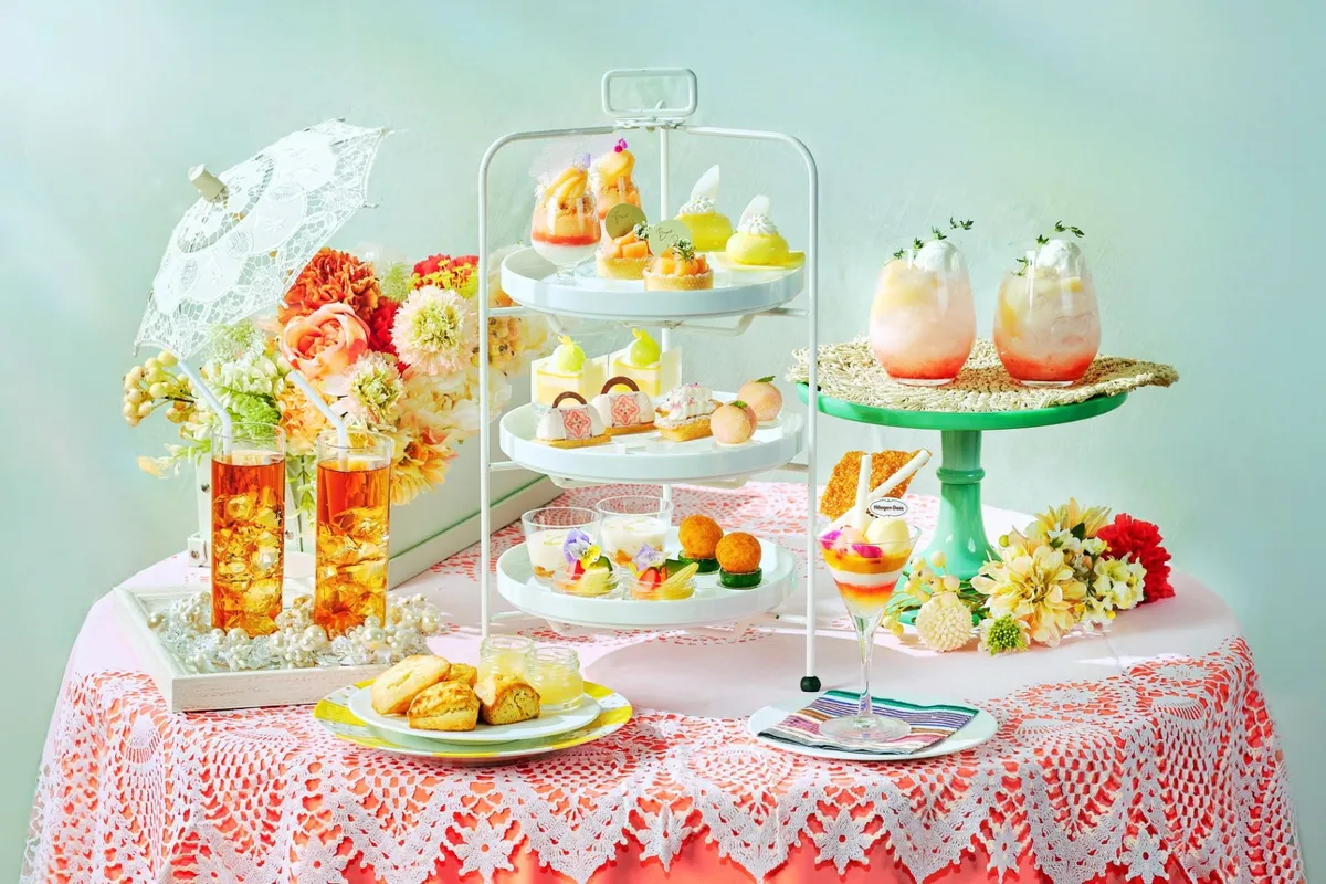 Peach Vacances Afternoon tea