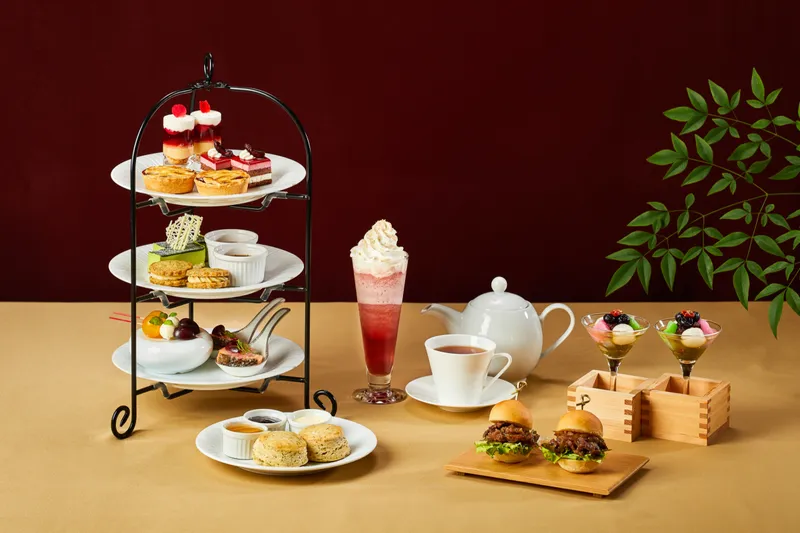 Tea & Cherry Afternoon Tea【東京イーストサイド ホテル櫂会】