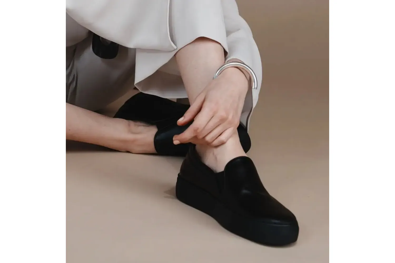 JAPAN SHOE MAKERS SHOWCASE_2