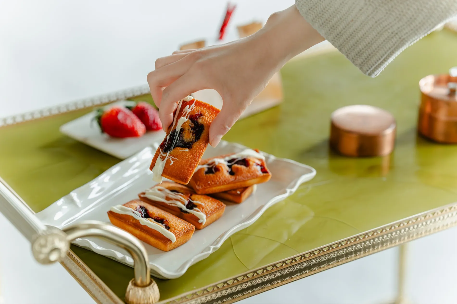 カヌレ専門店「KURAMAE CANNELÉ(クラマエカヌレ)」ポップアップストア