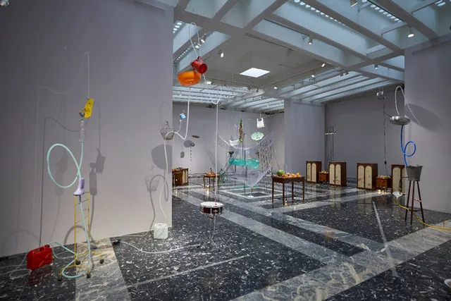 毛利悠子　Recompose ― 第60回ヴェネチア・ビエンナーレ日本館帰国展