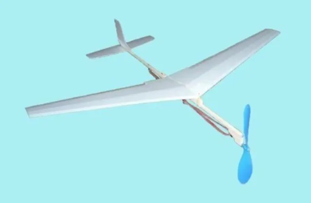 科学教室「飛行の科学(2)プロペラ飛行機」
