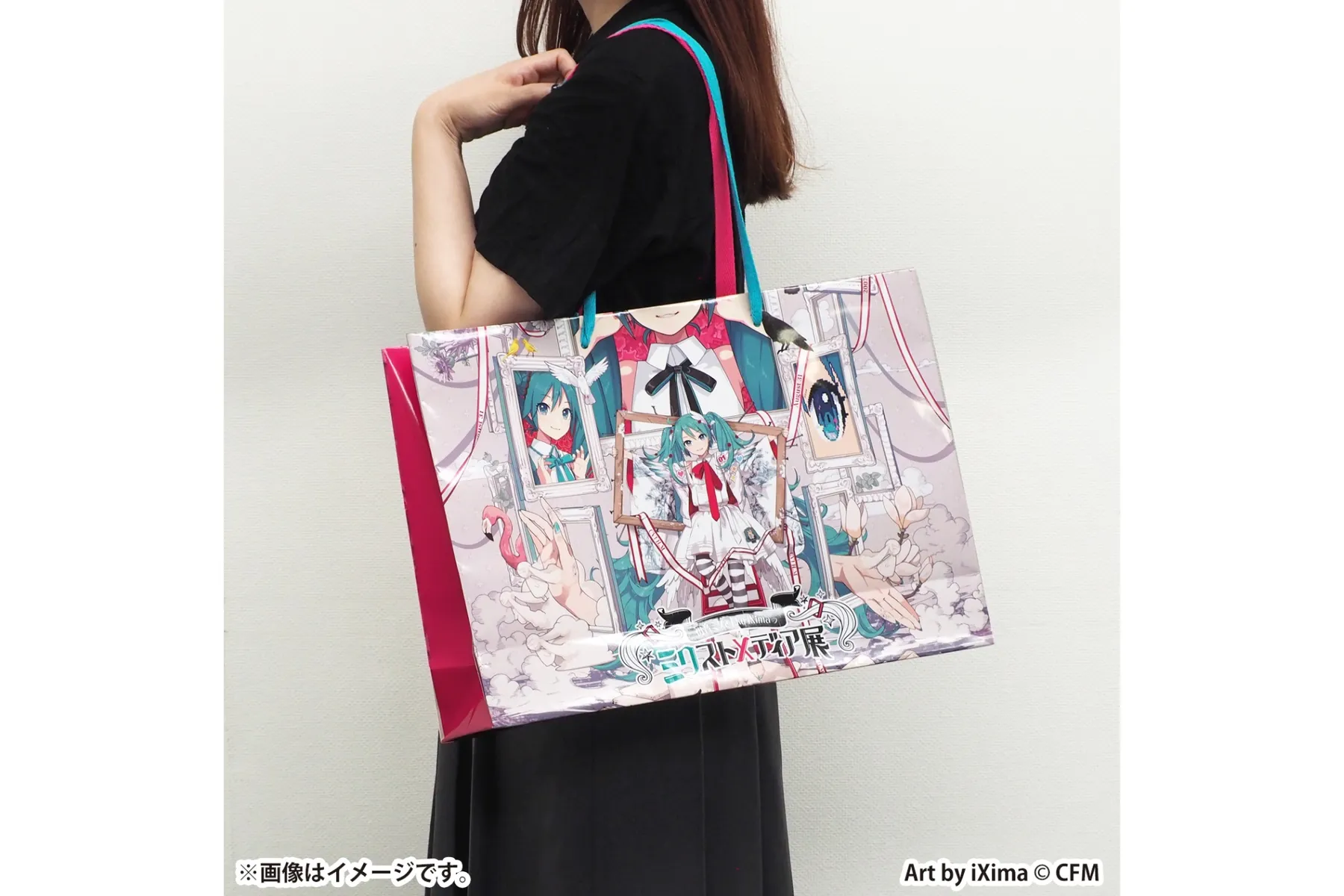初音ミクとEko iXimaのミクストメディア展_10