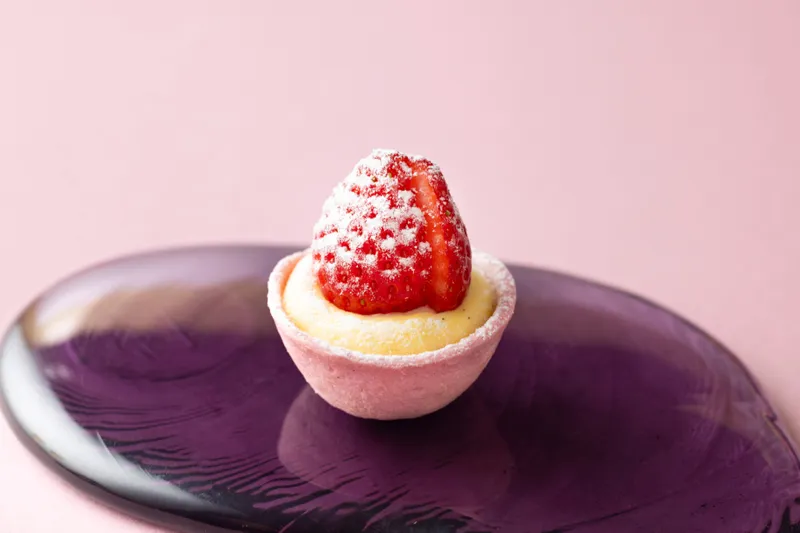 夏のいちごタルト